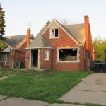 100 Houses Volunteers Clean Up Detroit Neighborhood 18