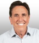 Bernie Smilovitz Headshot 2024 cropped400