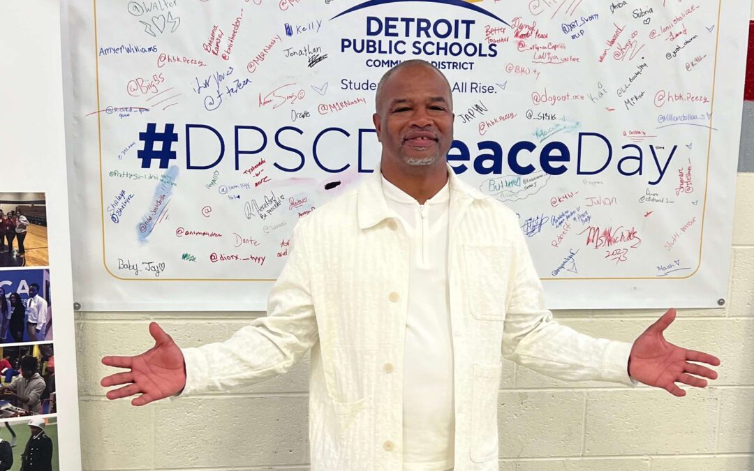 A Day of White Signals a Commitment to End Violence on #DPSCDPeaceDay