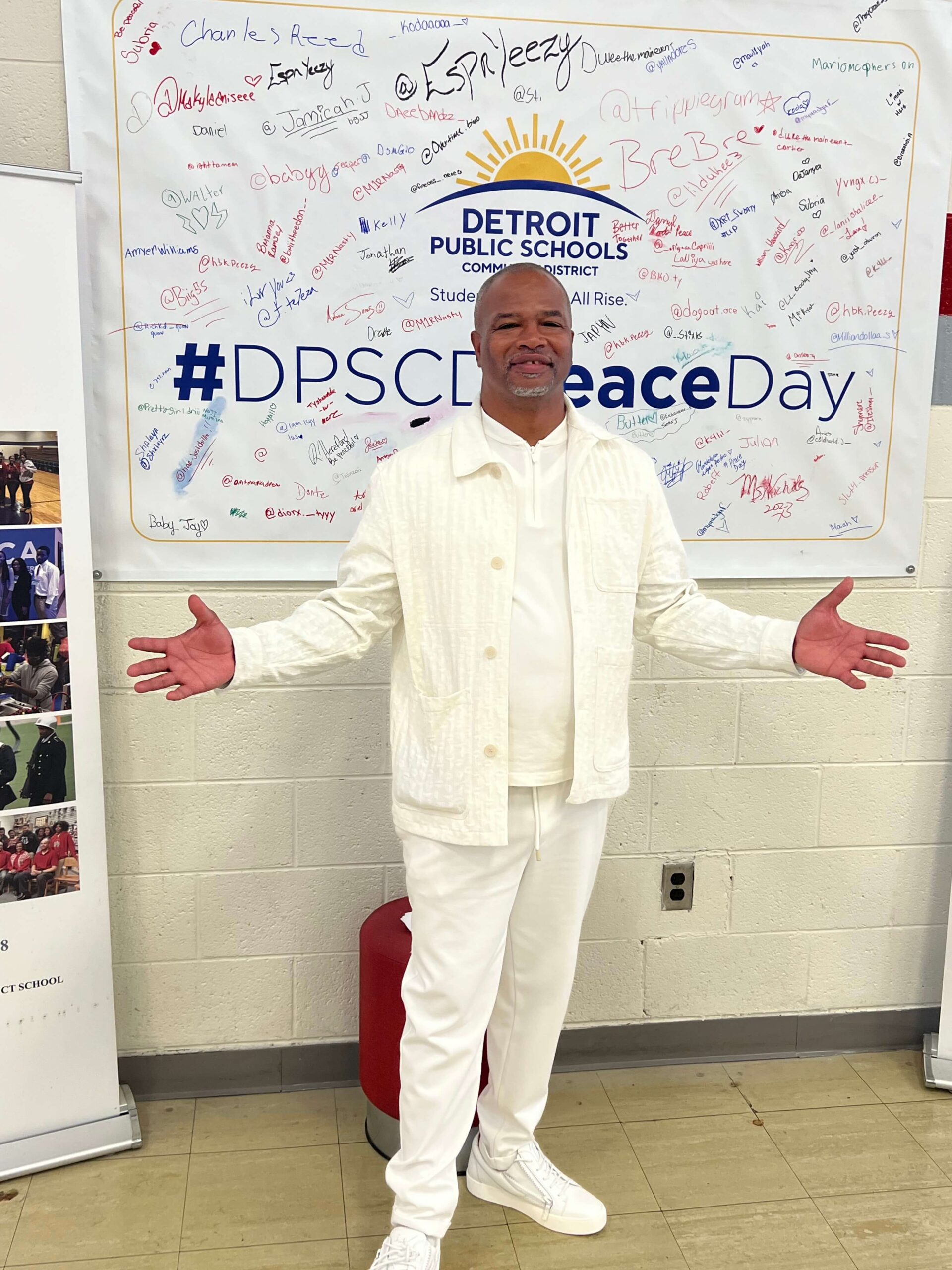 A Day of White Signals a Commitment to End Violence on #DPSCDPeaceDay 18